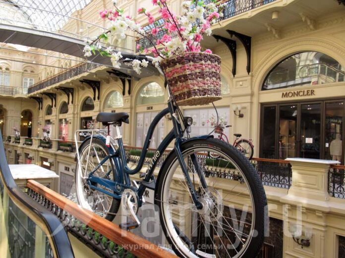 Велосипед Electra Townie в ГУМе