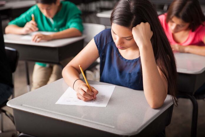 Как ребенку справиться со стрессом на экзаменах?