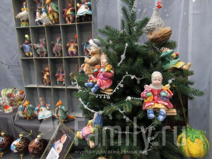 Новогодний Бал авторских кукол на Тишинке 