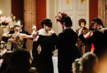 Кино про любовь Танго на осколках сцена бала