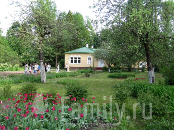 Chekhov-may-25-poster Музей-заповедник А.П. Чехова в Мелихово