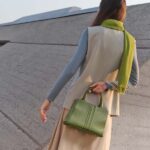 Geox: офис, осень и вдохновение Девушка с сумкой Geox