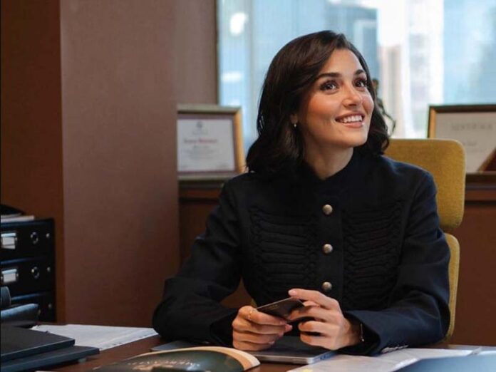 Ханде Эрчел в фильме