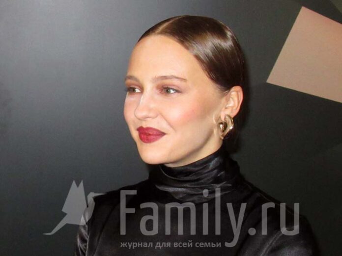 Юлия Хлынина на фестивале Достоевского