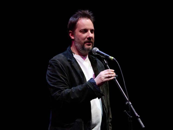 Александр Цыпкин у микрофона