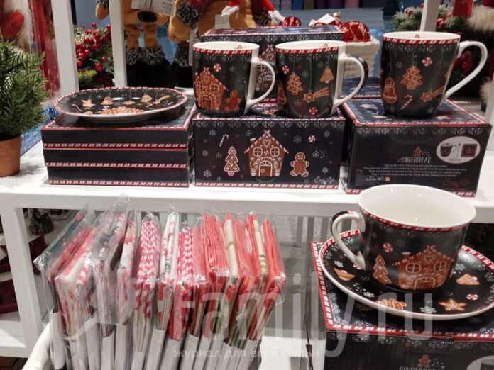 Набор чашек к Новому году