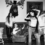 Модный декабрь: уютный праздник Guess Jeans декабрь 2025