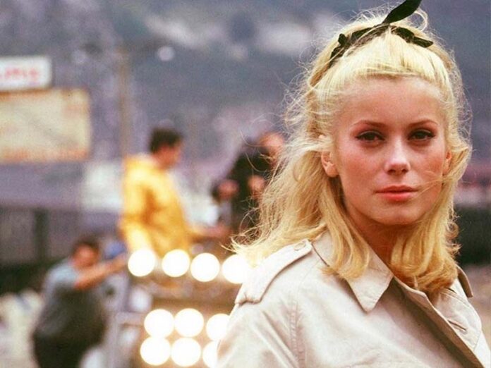 Картин Денев