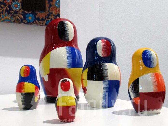 Матрешки на выставке Арт Россия