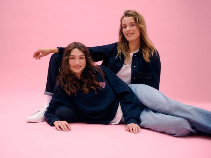 Девушки модели в одежде Том Тейлор