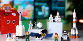 Вкусно – и точка: Первые в космосе Кидс комбо Первые в космосе