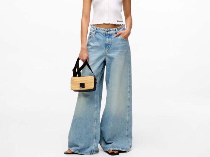 Сумка Karl Lagerfeld Jeans из рафии с вставками из экокожи 